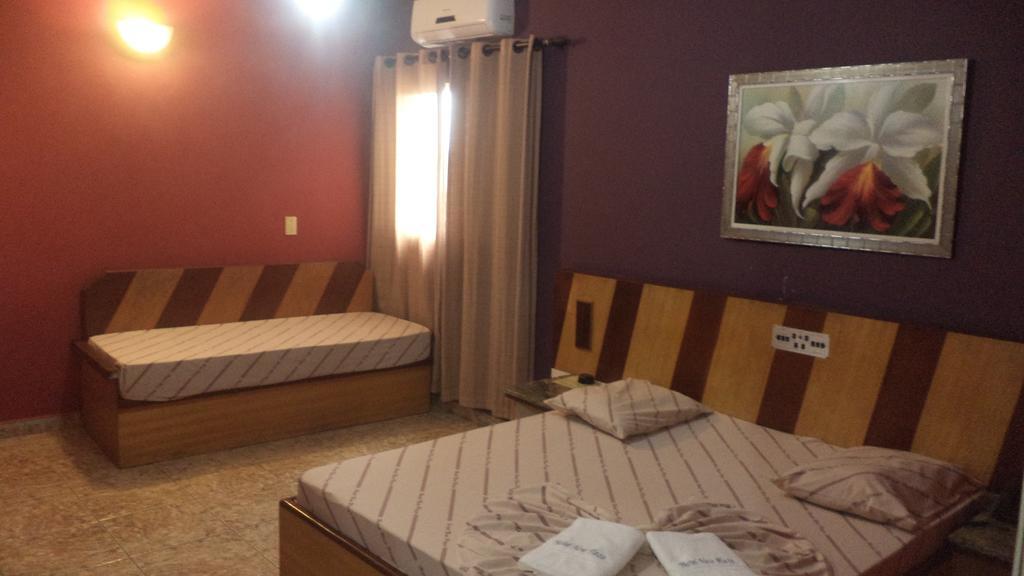 Hotel New Plaza Сан-Бернарду-ду-Кампу Экстерьер фото